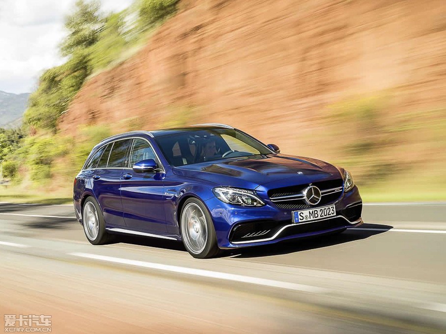 2015YCAMG AMG C 63 S а