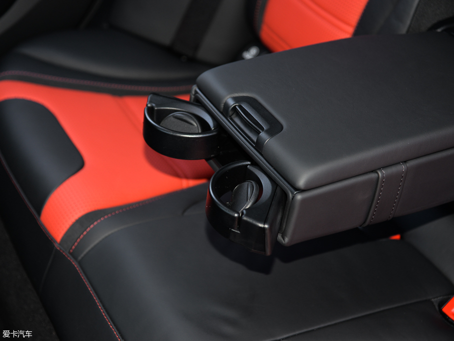 2015YCAMG AMG C 63