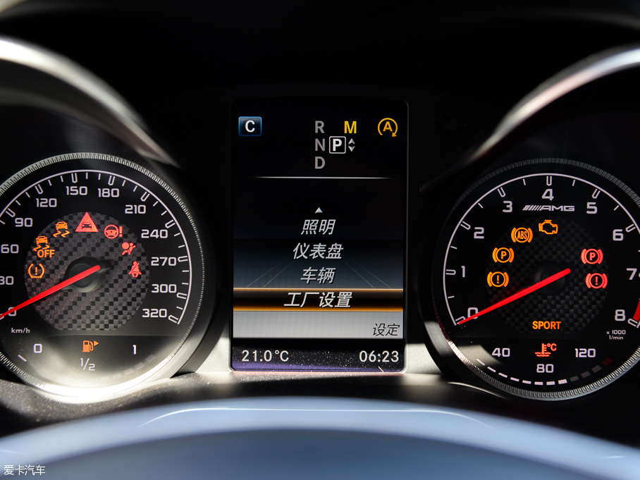 2015YC(j)AMG AMG C 63