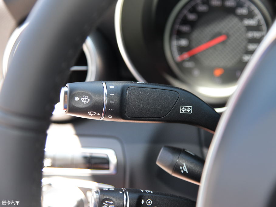 2015YCAMG AMG C 63