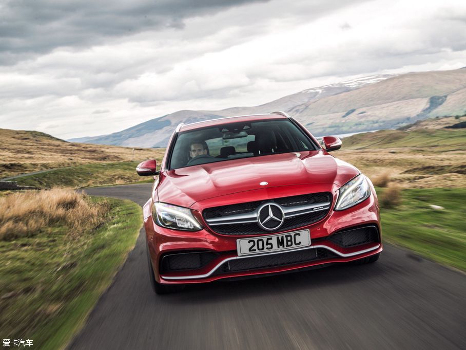 2015YCAMG AMG C 63 а