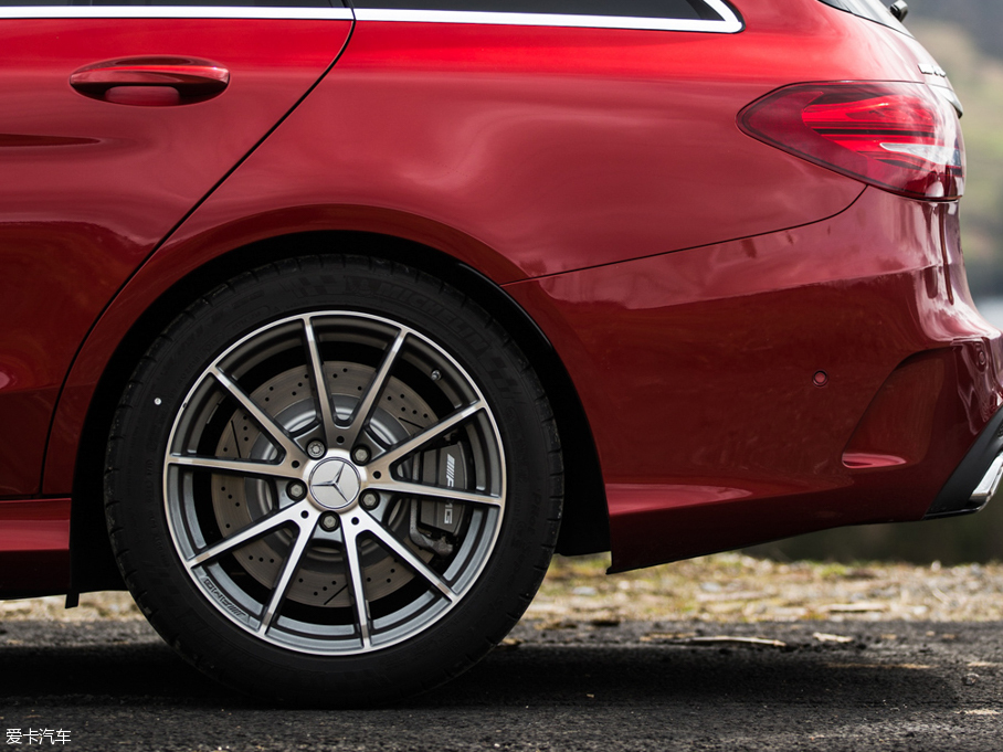 2015YCAMG AMG C 63 а