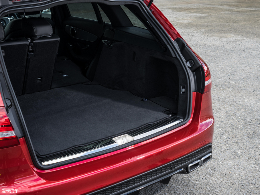 2015YCAMG AMG C 63 а