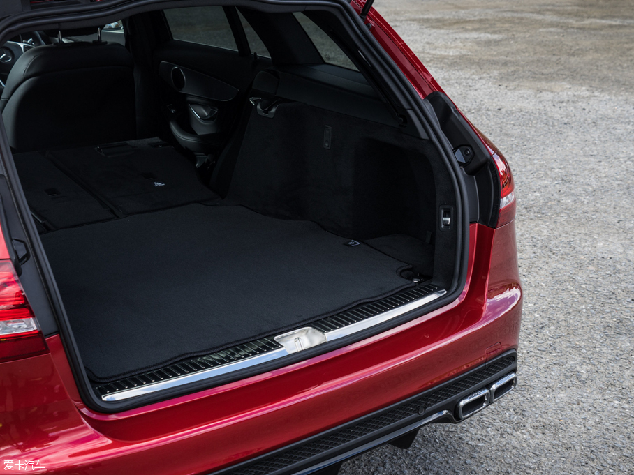 2015YCAMG AMG C 63 а