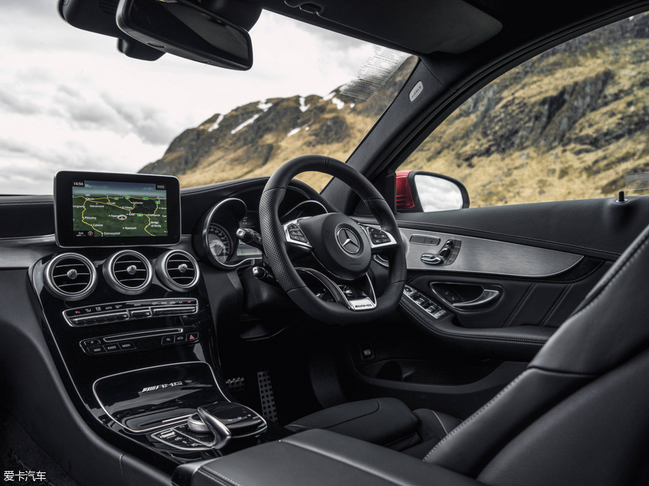 2015��YC��AMG AMG C 63 ���а�