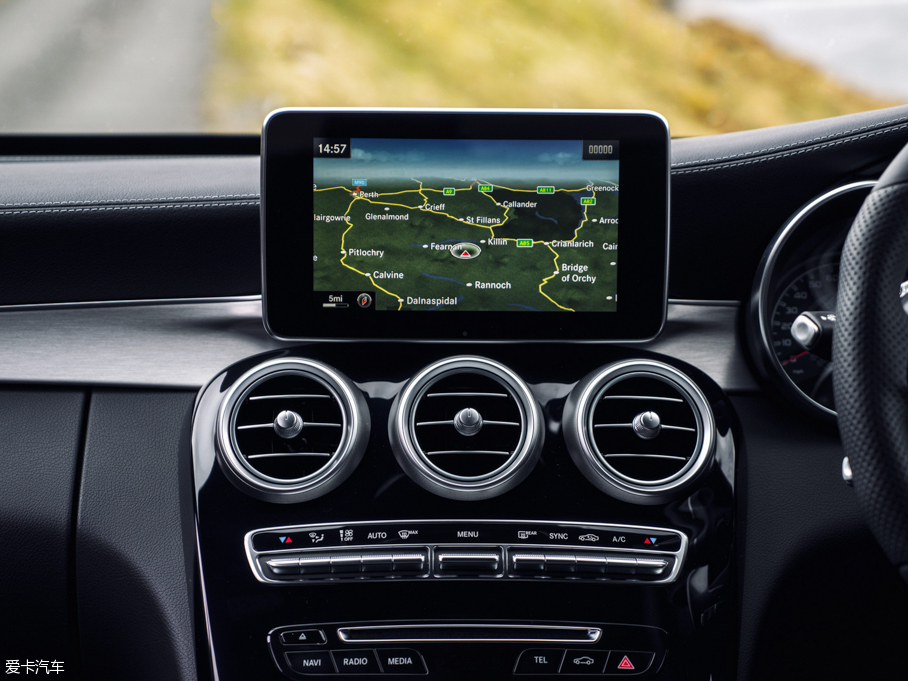 2015��YC��AMG AMG C 63 ���а�