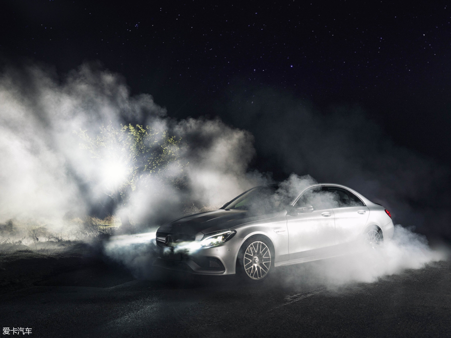 2015YCAMG AMG C 63 S