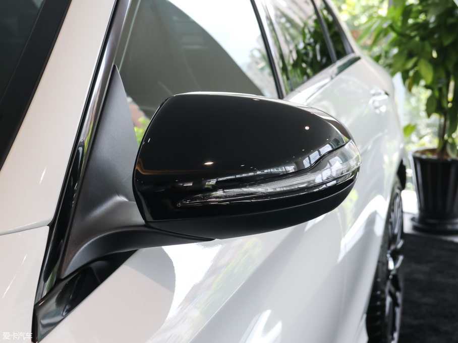 2015��YC��AMG AMG C 63 S