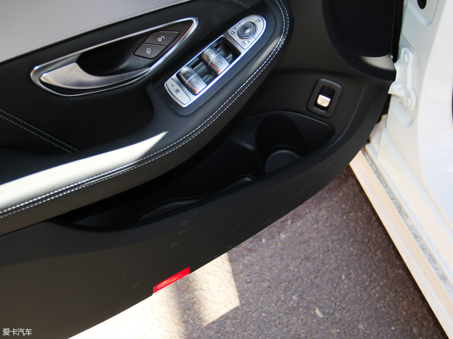 2015YCAMG AMG C 63