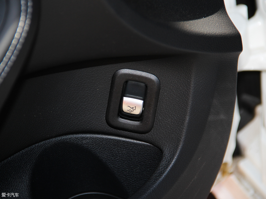 2015YCAMG AMG C 63