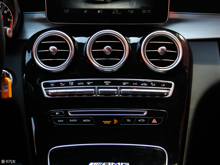 2015YC(j)AMG AMG C 63