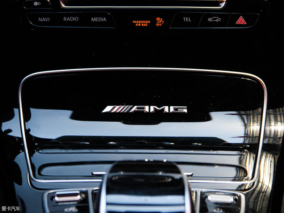 2015YC(j)AMG AMG C 63