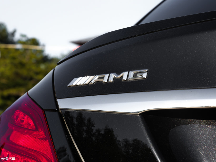 2015YCAMG AMG C 63