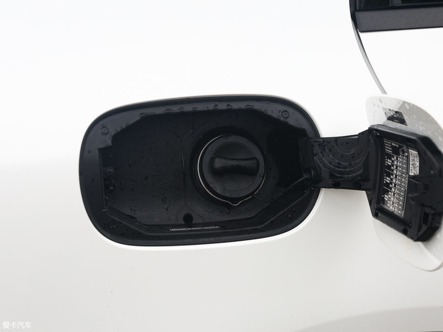 2015YCAMG AMG C 63 S