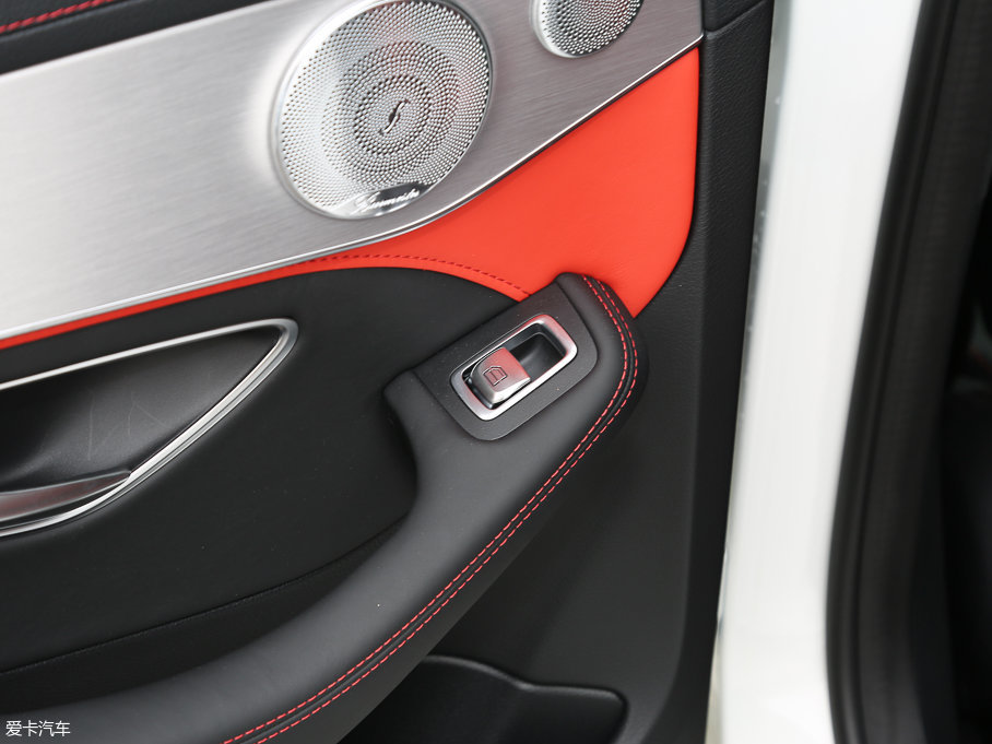 2015YCAMG AMG C 63 S