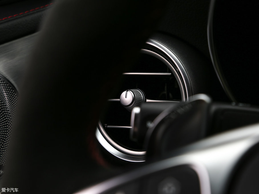 2015YCAMG AMG C 63 S