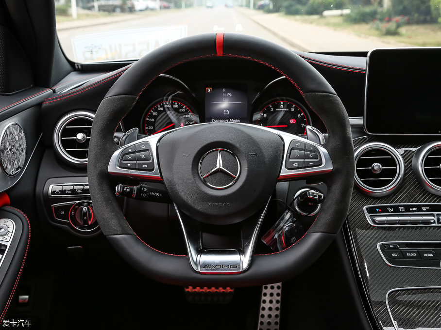 2015YCAMG AMG C 63 S