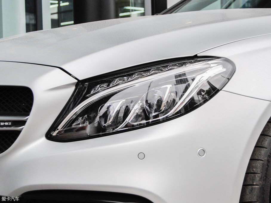 2015YCAMG AMG C 63 S