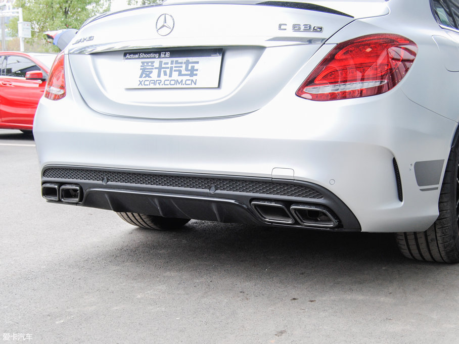 2015YC(j)AMG AMG C 63 S