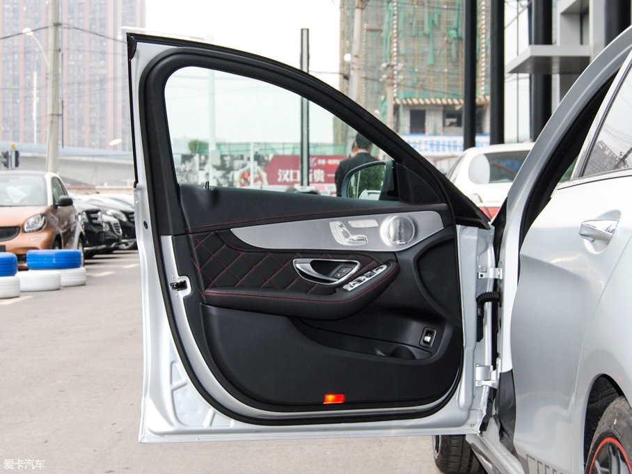 2015YCAMG AMG C 63 S