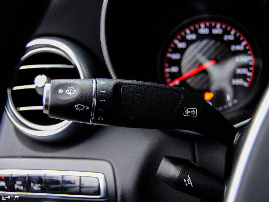 2015YCAMG AMG C 63 S