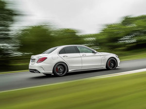 2015AMG C 63 w^