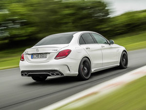 2015AMG C 63 w^