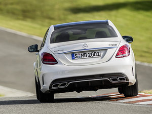 2015AMG C 63 w^
