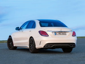 2015A(y)MG C 63 S w^