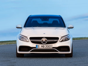 2015A(y)MG C 63 S w^