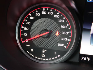 2015A(y)MG C 63 S п؅^(q)