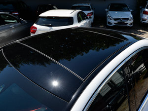 2015A(y)MG C 63 ܇(ch)