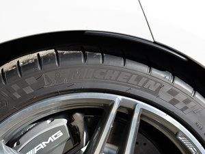 2015A(y)MG C 63 (x)(ji)^