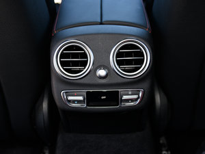 2015A(y)MG C 63 п؅^(q)