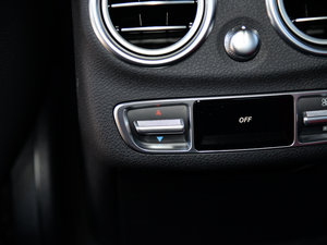 2015A(y)MG C 63 п؅^(q)