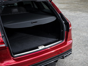 2015A(y)MG C 63 а g