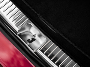 2015A(y)MG C 63 а g