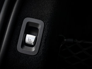 2015AMG C 63 а п؅^