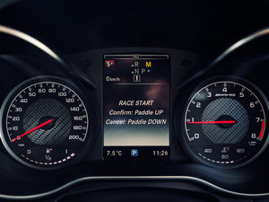 2015AMG C 63 S п؅^