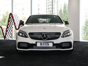 2015AMG C 63 S ǰ