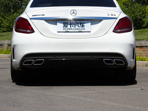 2015AMG C 63 Ś