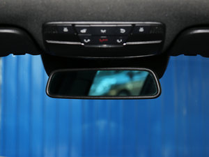 2015AMG C 63 ܇ȺҕR