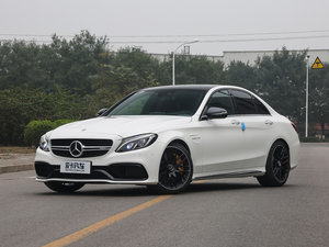 2015AMG C 63 S ǰ45