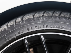 2015AMG C 63 S ݆̥ߴ