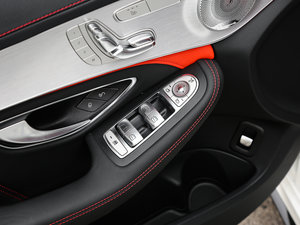 2015AMG C 63 S {܇ƅ^	