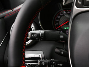 2015AMG C 63 S п؅^