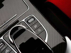 2015AMG C 63 S п؅^