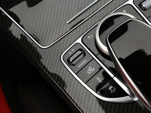 2015AMG C 63 S п؅^