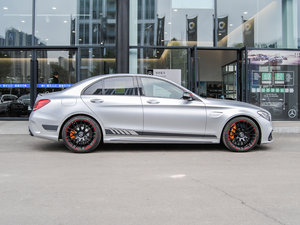 2015AMG C 63 S w^