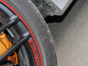 2015A(y)MG C 63 S ݆̥ߴ